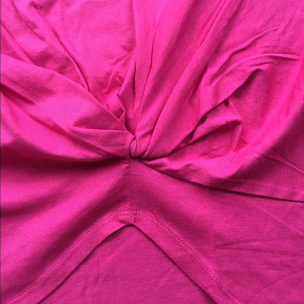 *CLOSING BOUTIQUE* - Picture 3 of 4